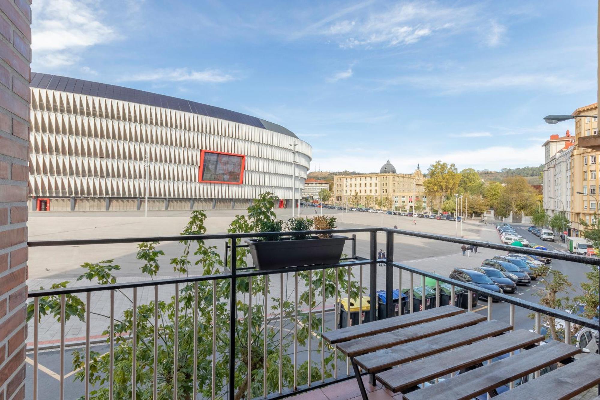 San Mames Apartment - Free Parking บิลเบา ภายนอก รูปภาพ
